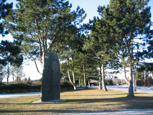 Mindesmærke for Emil Piper